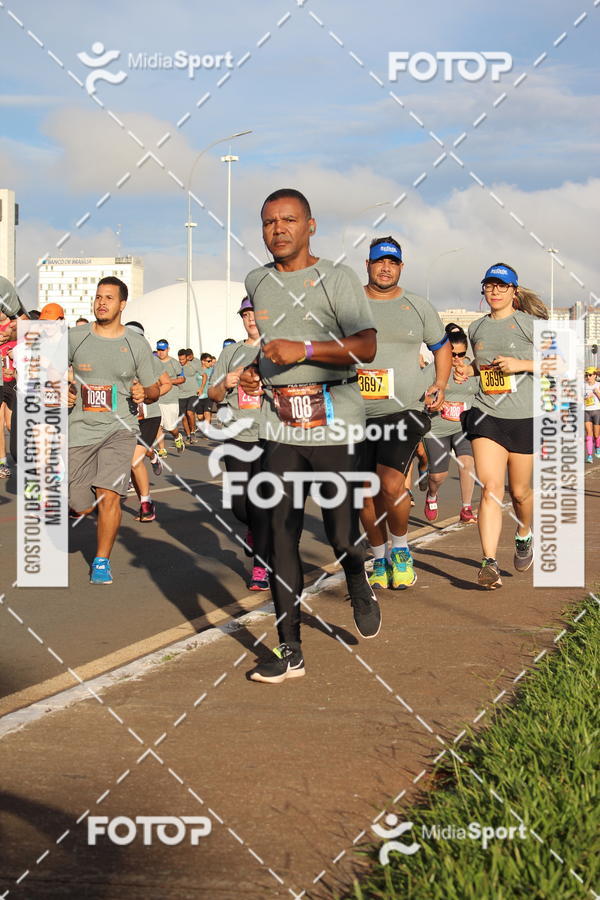 Buy your photos of the eventCircuito das Estaes 2018 - Outono - Braslia on Fotop