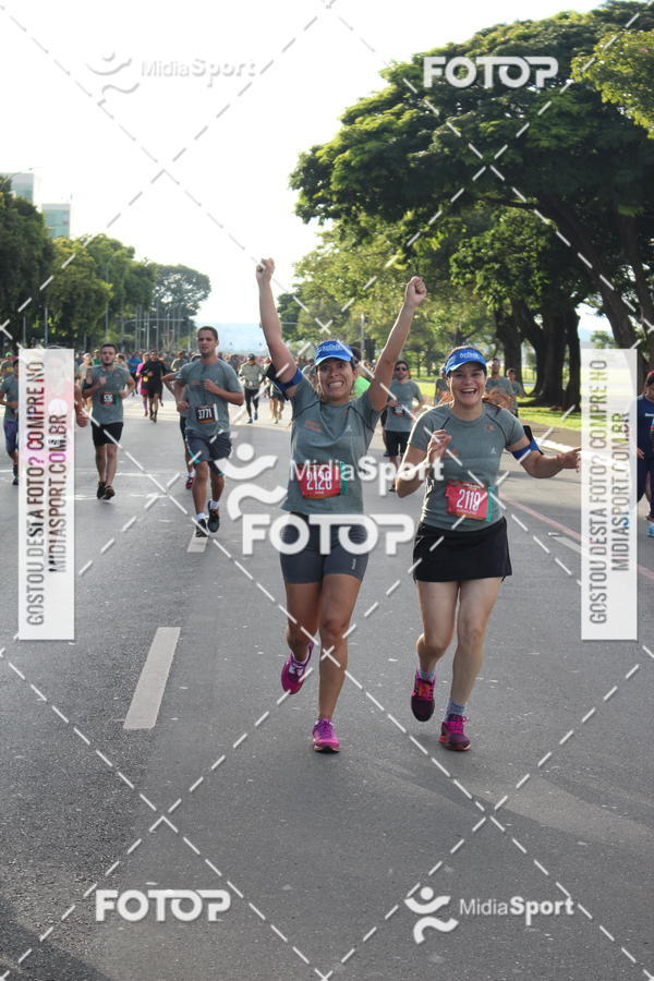 Buy your photos of the eventCircuito das Estaes 2018 - Outono - Braslia on Fotop