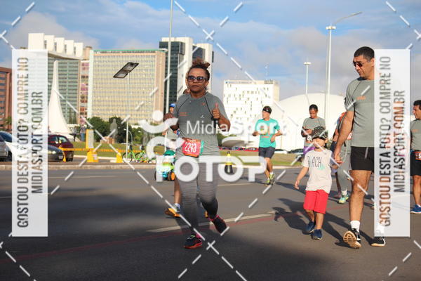 Buy your photos of the eventCircuito das Estaes 2018 - Outono - Braslia on Fotop