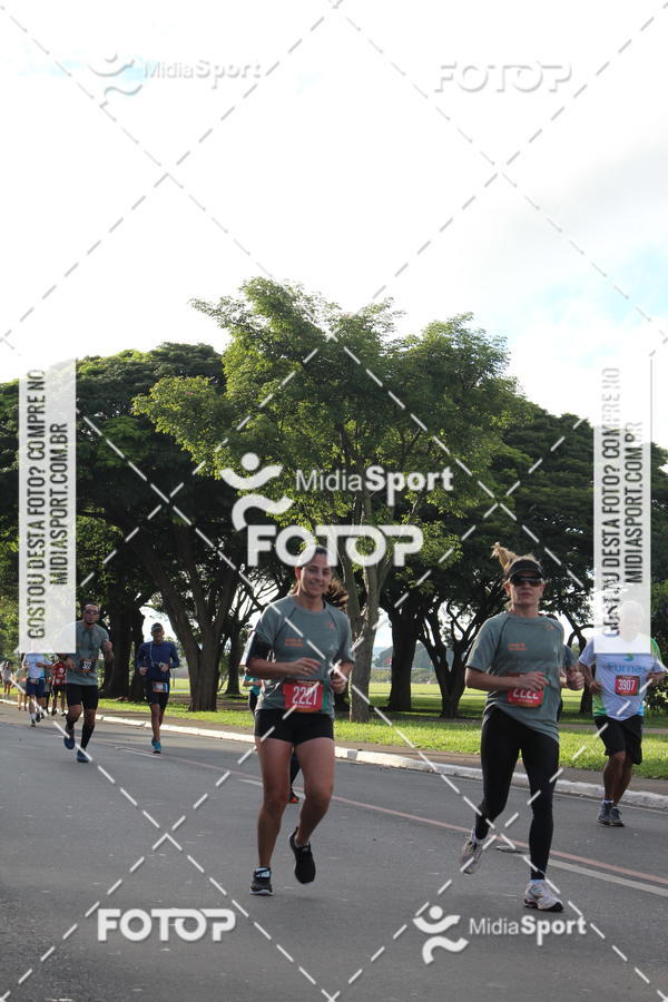 Buy your photos of the eventCircuito das Estaes 2018 - Outono - Braslia on Fotop