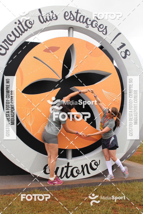 Buy your photos of the eventCircuito das Esta��es 2018 - Outono - Bras�lia on Fotop