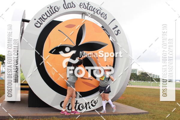 Buy your photos of the eventCircuito das Esta��es 2018 - Outono - Bras�lia on Fotop