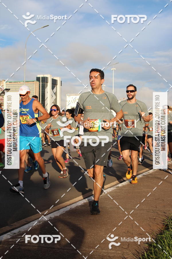 Buy your photos of the eventCircuito das Estaes 2018 - Outono - Braslia on Fotop