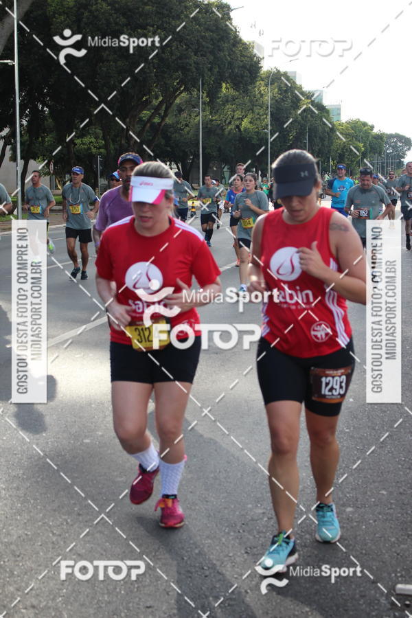 Buy your photos of the eventCircuito das Esta��es 2018 - Outono - Bras�lia on Fotop