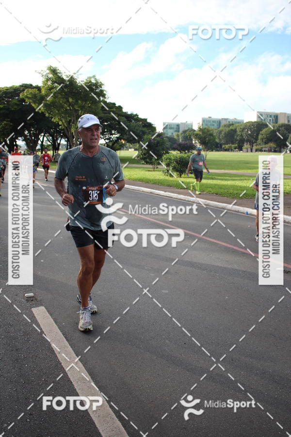 Buy your photos of the eventCircuito das Estaes 2018 - Outono - Braslia on Fotop