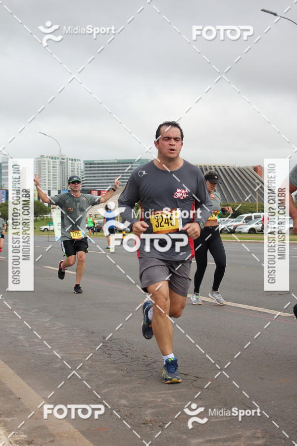 Buy your photos of the eventCircuito das Esta��es 2018 - Outono - Bras�lia on Fotop