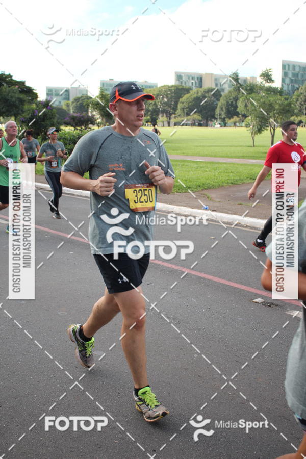 Buy your photos of the eventCircuito das Esta��es 2018 - Outono - Bras�lia on Fotop