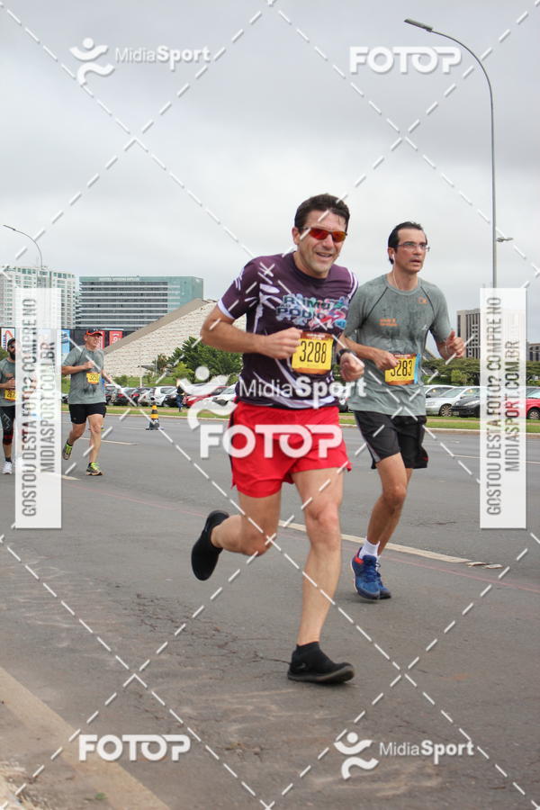 Buy your photos of the eventCircuito das Esta��es 2018 - Outono - Bras�lia on Fotop