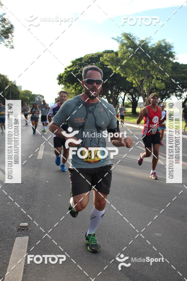 Buy your photos of the eventCircuito das Esta��es 2018 - Outono - Bras�lia on Fotop