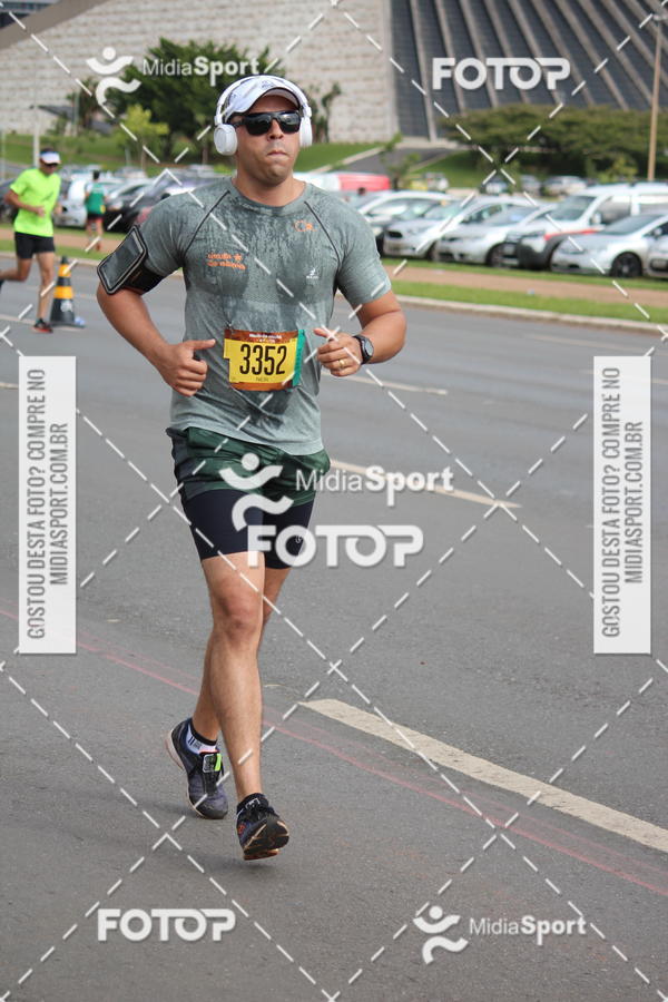 Buy your photos of the eventCircuito das Esta��es 2018 - Outono - Bras�lia on Fotop