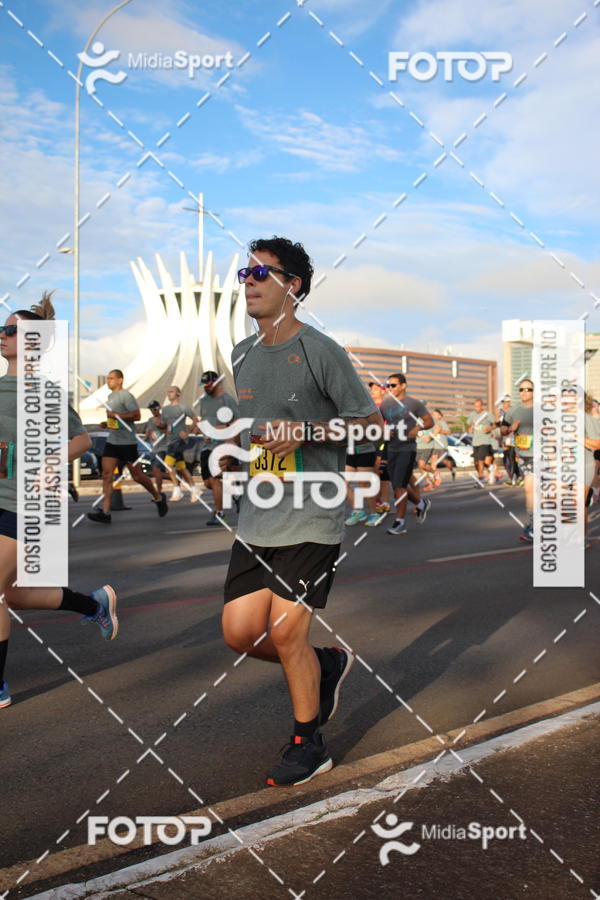 Buy your photos of the eventCircuito das Estaes 2018 - Outono - Braslia on Fotop