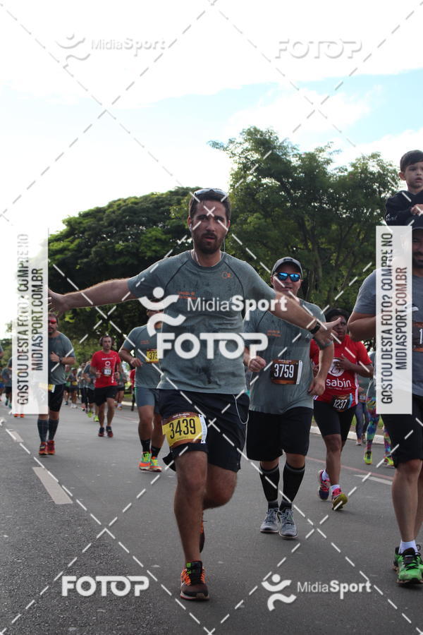 Buy your photos of the eventCircuito das Esta��es 2018 - Outono - Bras�lia on Fotop