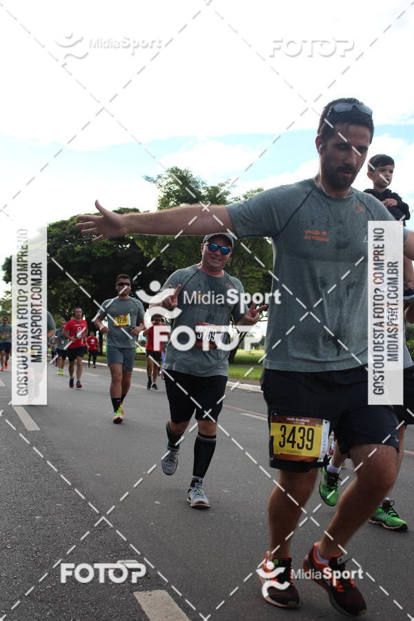 Buy your photos of the eventCircuito das Esta��es 2018 - Outono - Bras�lia on Fotop