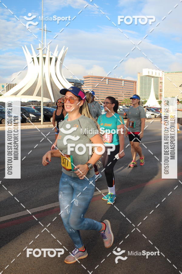 Buy your photos of the eventCircuito das Esta��es 2018 - Outono - Bras�lia on Fotop