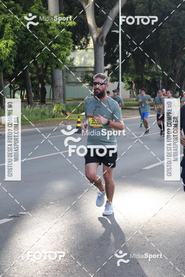 Buy your photos of the eventCircuito das Esta��es 2018 - Outono - Bras�lia on Fotop