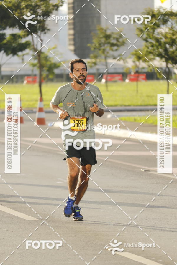 Buy your photos of the eventCircuito das Estaes 2018 - Outono - Braslia on Fotop