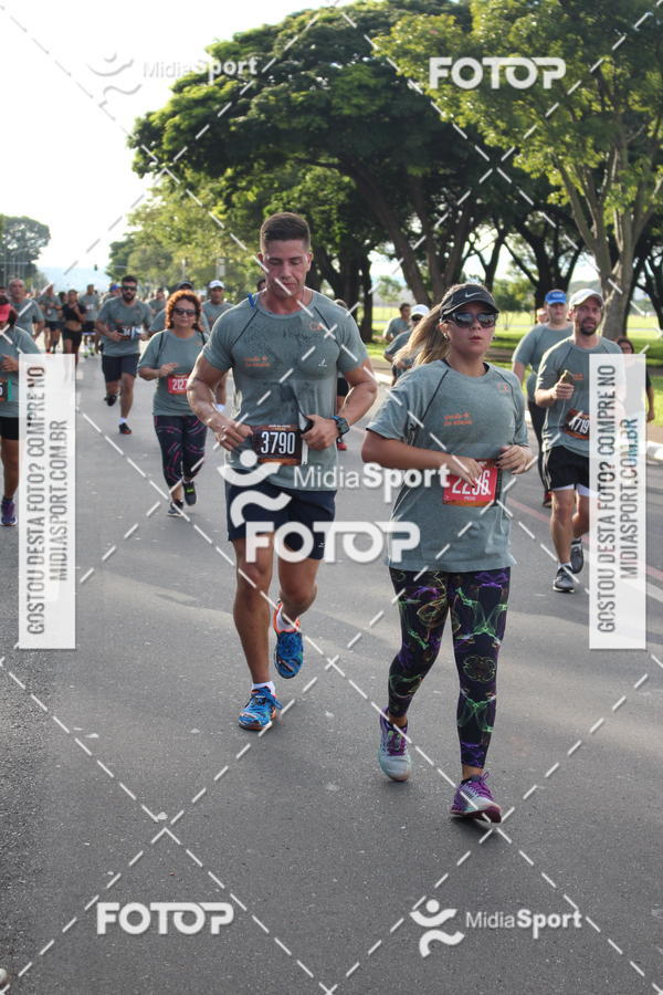Buy your photos of the eventCircuito das Estaes 2018 - Outono - Braslia on Fotop