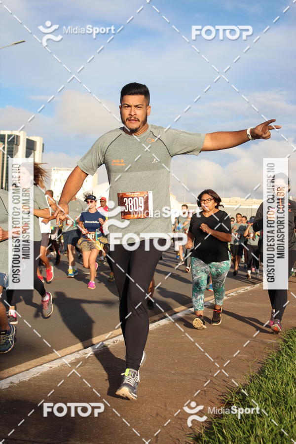 Buy your photos of the eventCircuito das Estaes 2018 - Outono - Braslia on Fotop