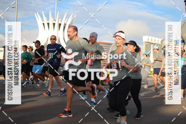 Buy your photos of the eventCircuito das Estaes 2018 - Outono - Braslia on Fotop