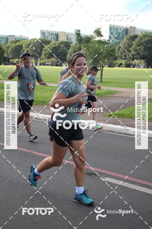 Buy your photos of the eventCircuito das Estaes 2018 - Outono - Braslia on Fotop
