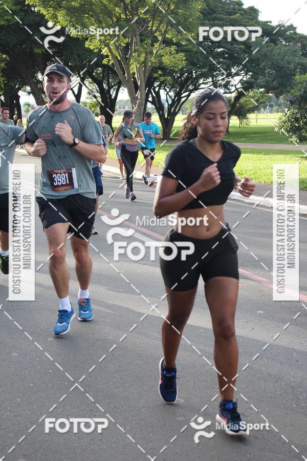 Buy your photos of the eventCircuito das Estaes 2018 - Outono - Braslia on Fotop
