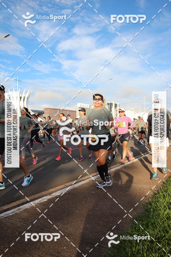 Buy your photos of the eventCircuito das Esta��es 2018 - Outono - Bras�lia on Fotop