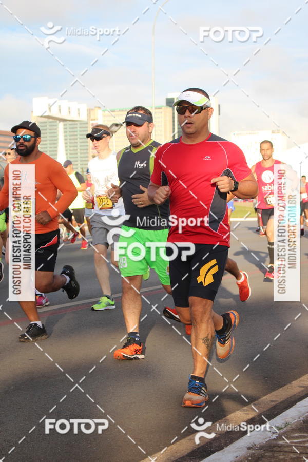 Buy your photos of the eventCircuito das Esta��es 2018 - Outono - Bras�lia on Fotop