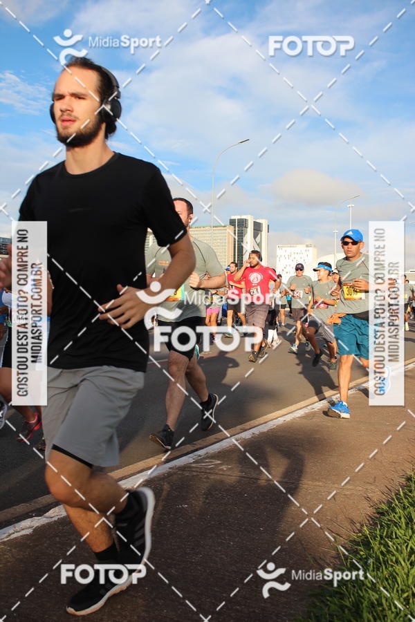 Buy your photos of the eventCircuito das Esta��es 2018 - Outono - Bras�lia on Fotop