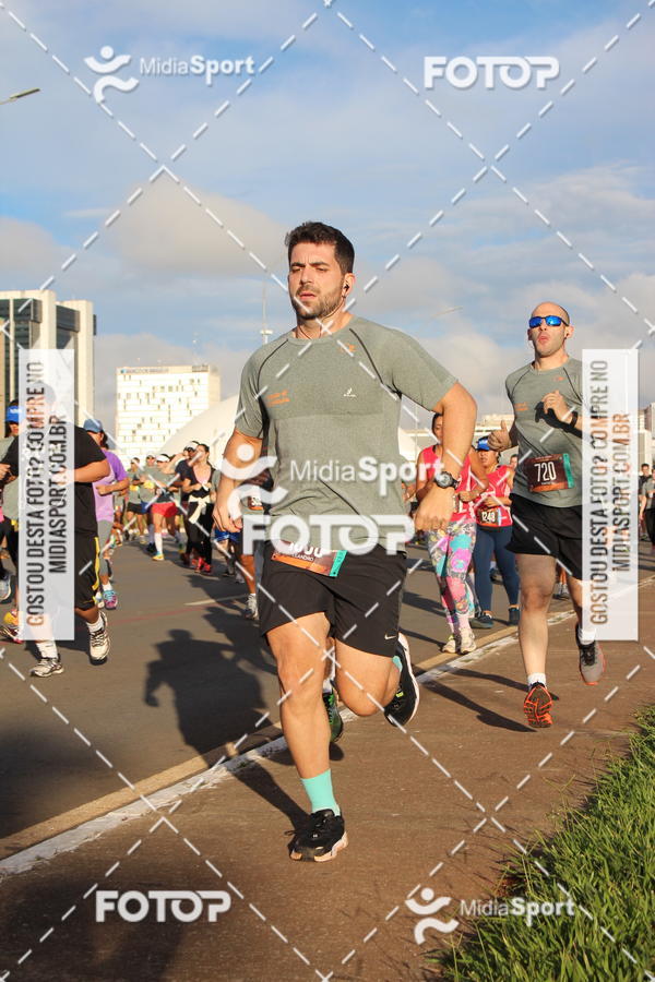 Buy your photos of the eventCircuito das Esta��es 2018 - Outono - Bras�lia on Fotop