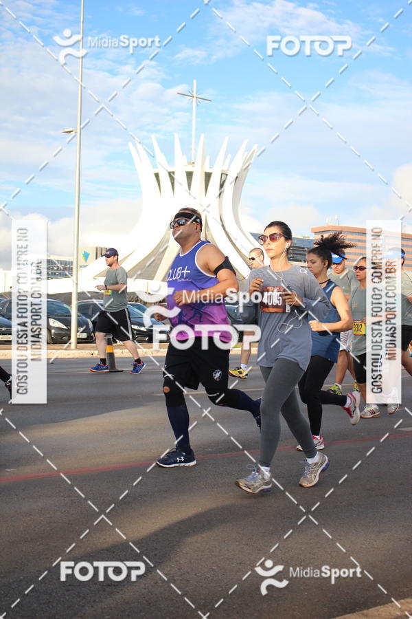 Buy your photos of the eventCircuito das Esta��es 2018 - Outono - Bras�lia on Fotop