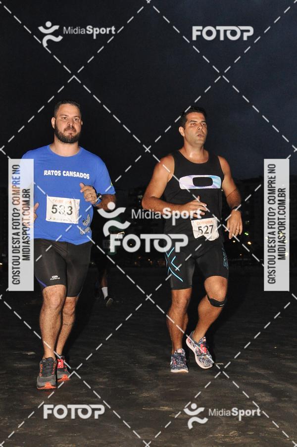 Buy your photos of the eventCorrida Noturna 5k Aniversario de So Vicente on Fotop