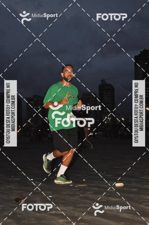 Buy your photos of the eventCorrida Noturna 5k Aniversario de So Vicente on Fotop