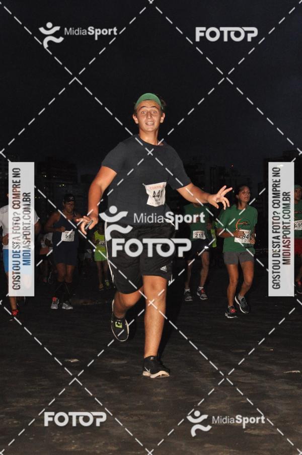 Buy your photos of the eventCorrida Noturna 5k Aniversario de So Vicente on Fotop