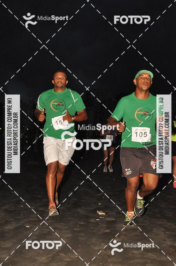 Compre as suas fotos do eventoCorrida Noturna 5k Aniversario de So Vicente no Fotop