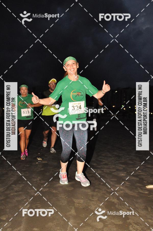 Achetez vos photos de l'vnementCorrida Noturna 5k Aniversario de So Vicente sur Fotop