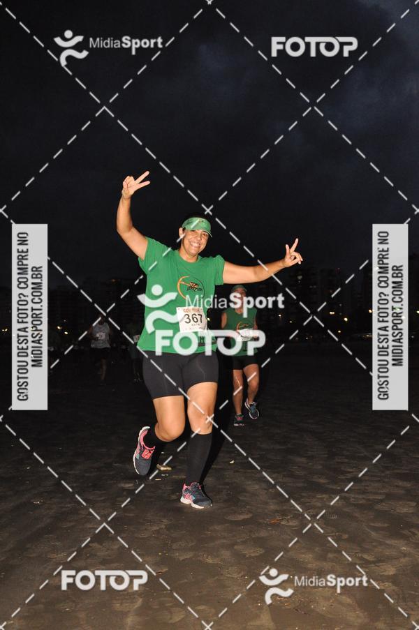Achetez vos photos de l'vnementCorrida Noturna 5k Aniversario de So Vicente sur Fotop