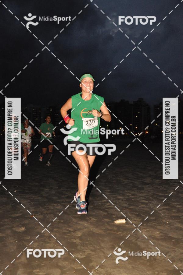 Achetez vos photos de l'vnementCorrida Noturna 5k Aniversario de So Vicente sur Fotop