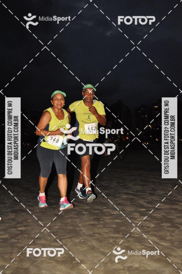 Compra tus fotos del eventoCorrida Noturna 5k Aniversario de So Vicente En Fotop