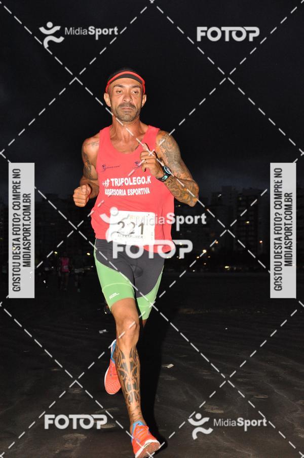 Acquista le foto dell'eventoCorrida Noturna 5k Aniversario de So Vicente in Fotop