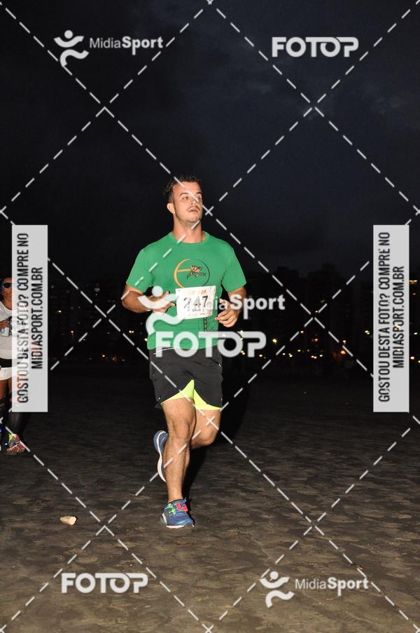 Compra tus fotos del eventoCorrida Noturna 5k Aniversario de So Vicente En Fotop