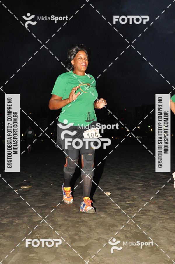 Compra tus fotos del eventoCorrida Noturna 5k Aniversario de So Vicente En Fotop