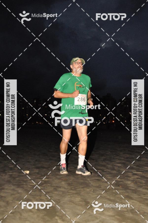 Compra tus fotos del eventoCorrida Noturna 5k Aniversario de So Vicente En Fotop