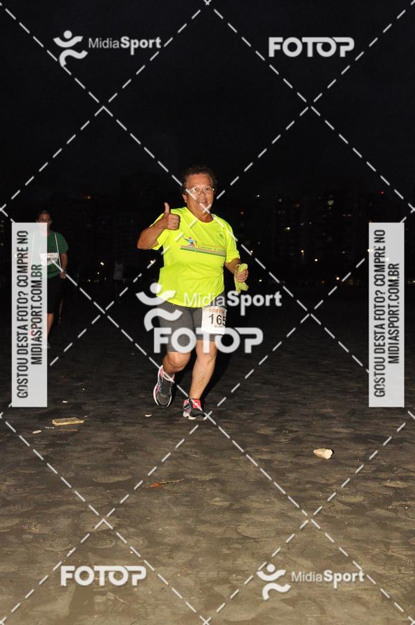 Compra tus fotos del eventoCorrida Noturna 5k Aniversario de So Vicente En Fotop