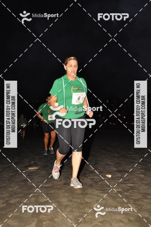 Compra tus fotos del eventoCorrida Noturna 5k Aniversario de So Vicente En Fotop