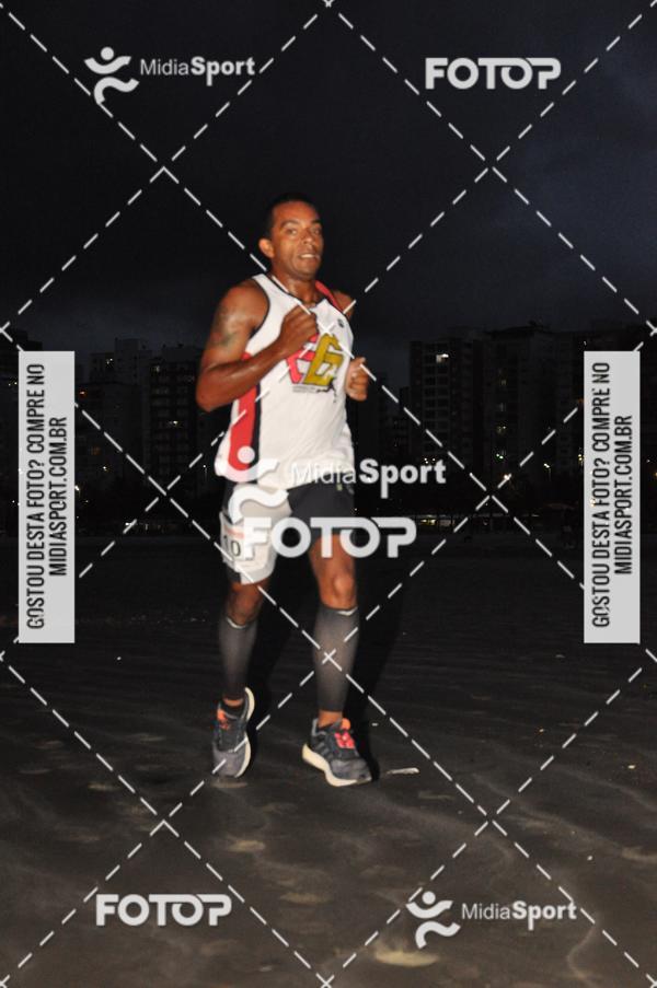 Acquista le foto dell'eventoCorrida Noturna 5k Aniversario de So Vicente in Fotop