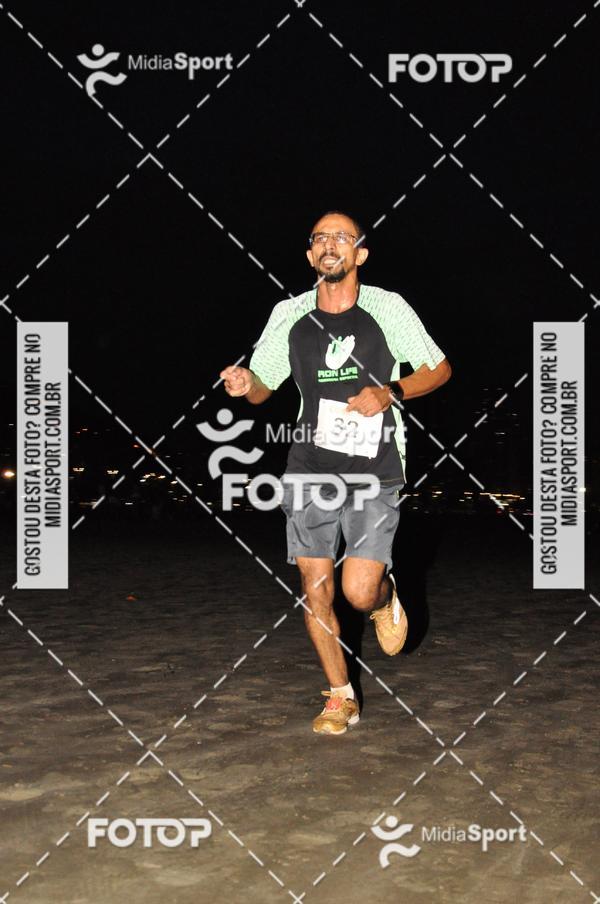 Buy your photos of the eventCorrida Noturna 5k Aniversario de So Vicente on Fotop