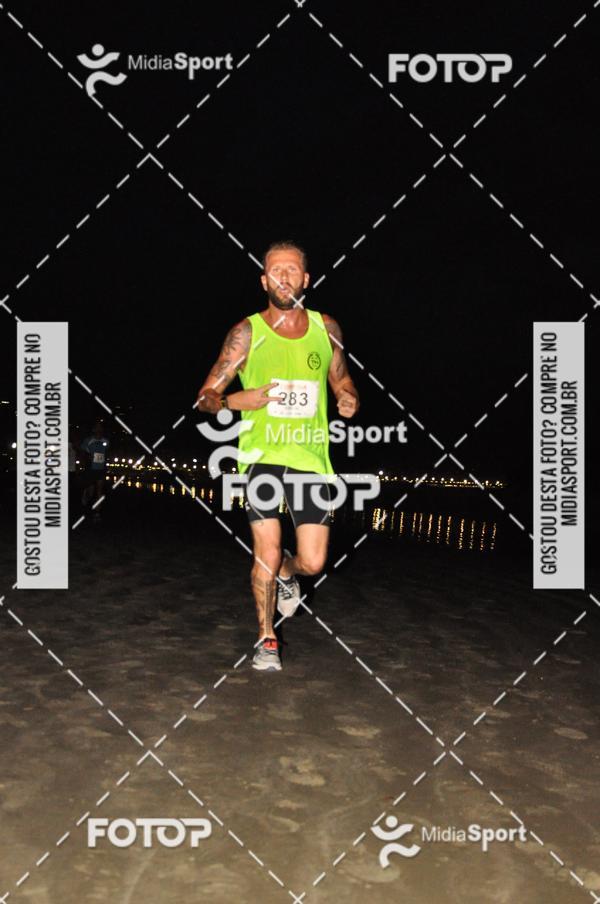 Buy your photos of the eventCorrida Noturna 5k Aniversario de So Vicente on Fotop