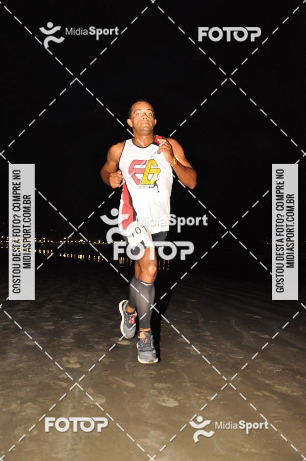 Buy your photos of the eventCorrida Noturna 5k Aniversario de So Vicente on Fotop