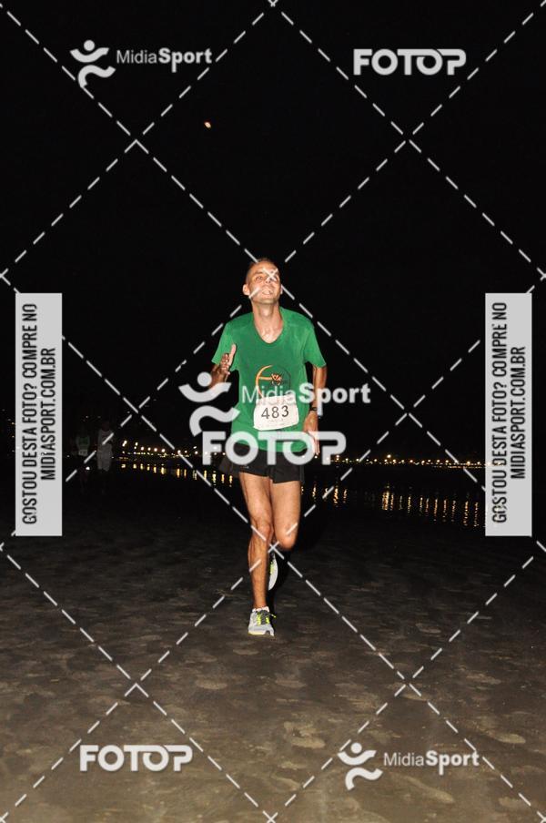 Buy your photos of the eventCorrida Noturna 5k Aniversario de So Vicente on Fotop