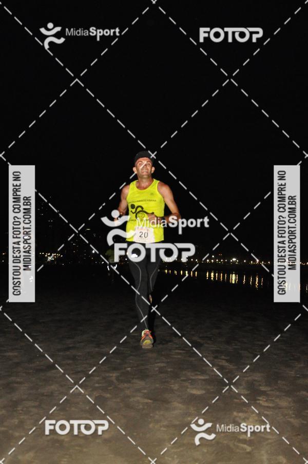 Buy your photos of the eventCorrida Noturna 5k Aniversario de So Vicente on Fotop
